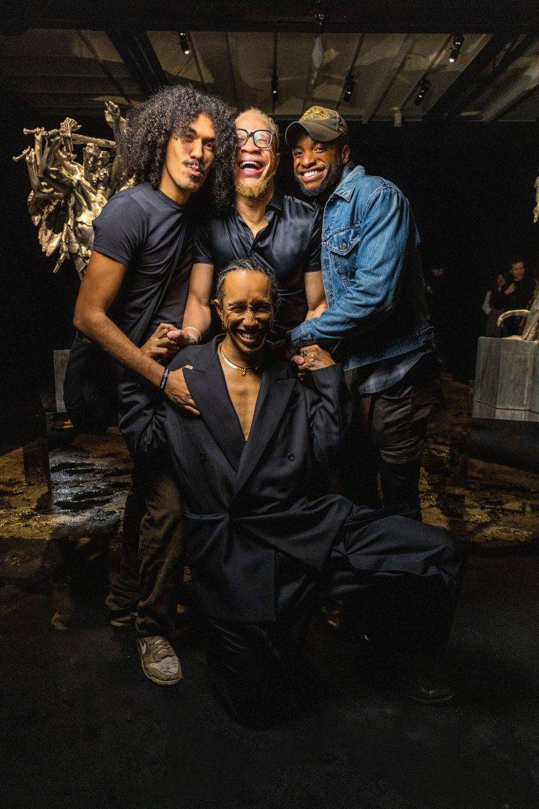  - Daniel Buren et Miles Greenberg mis en majesté par Reiffers Initiatives