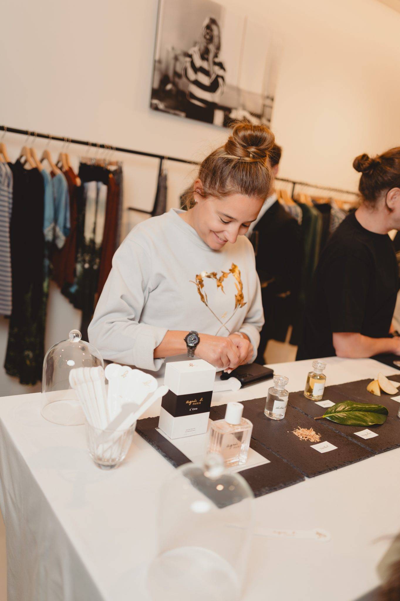  - Agnès b. signe son grand retour dans le monde du parfum