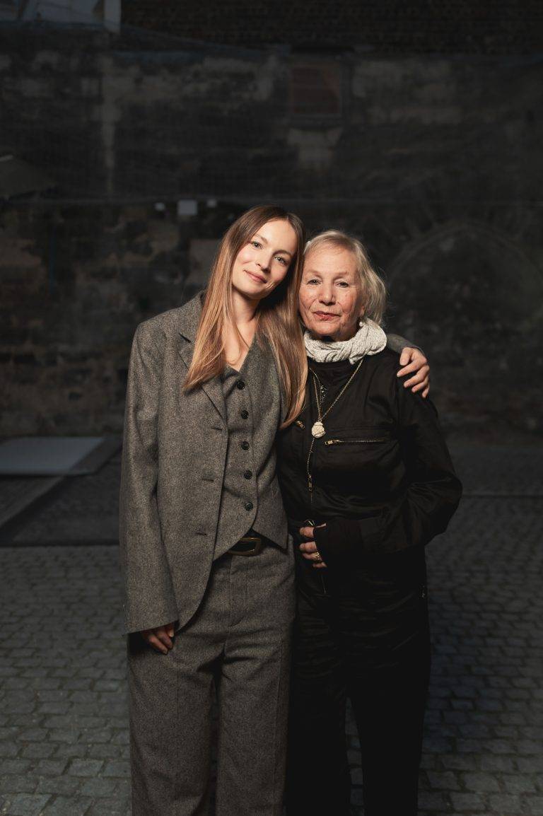  - Le style intemporel d’agnès b. signe son grand retour