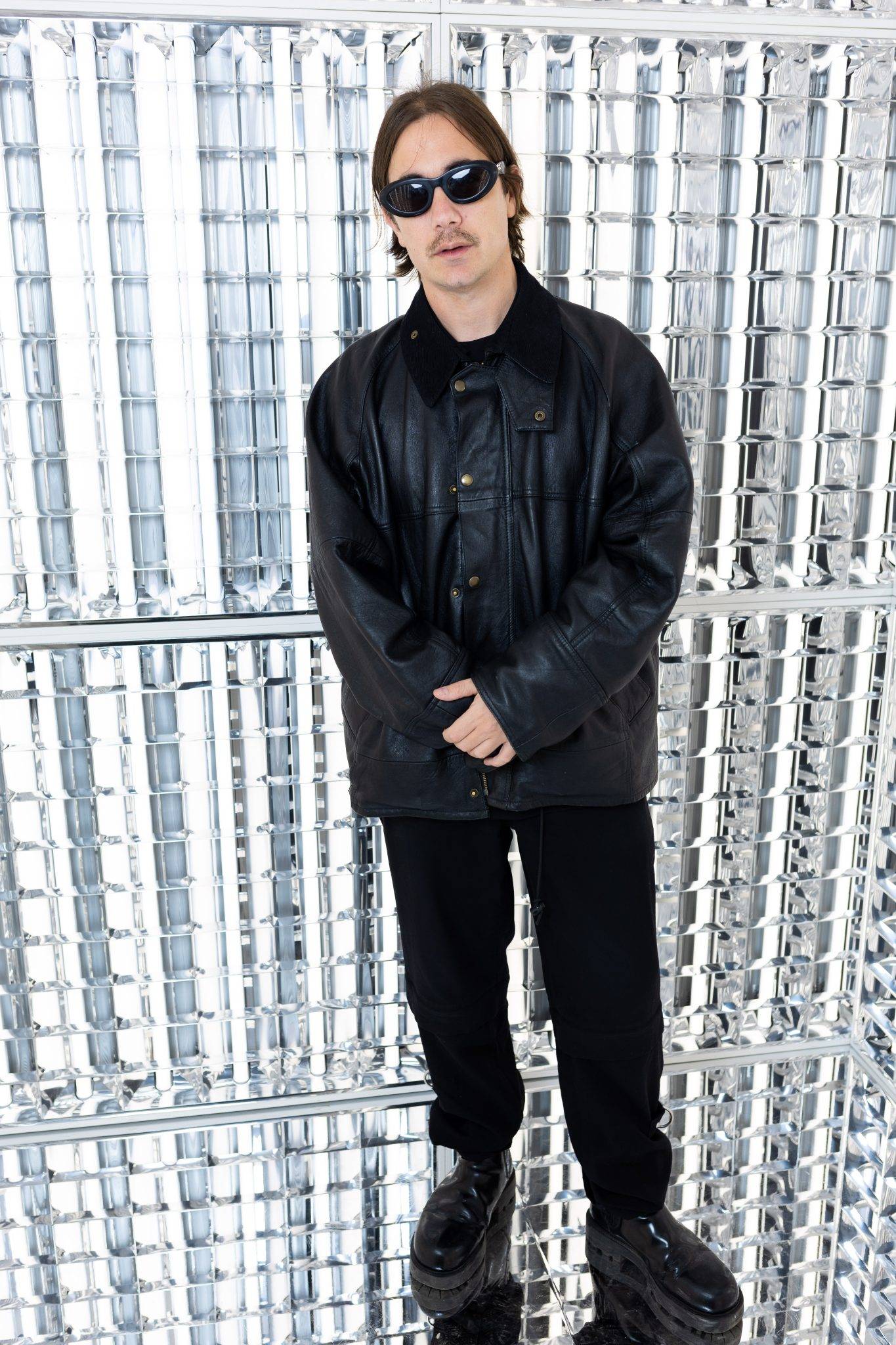  - Alexandre de Betak explore la lumière dans son premier atelier londonien