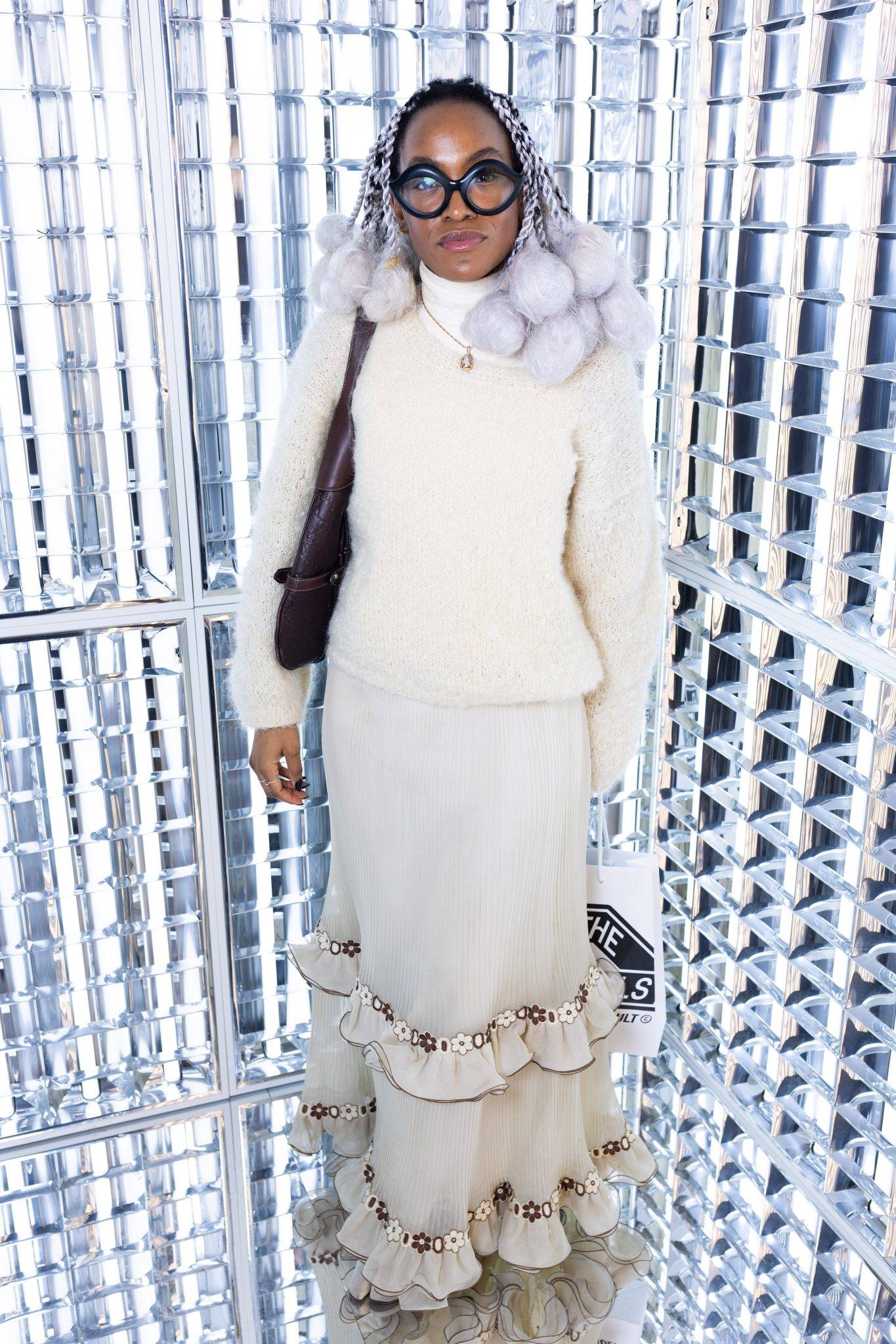  - Alexandre de Betak explore la lumière dans son premier atelier londonien