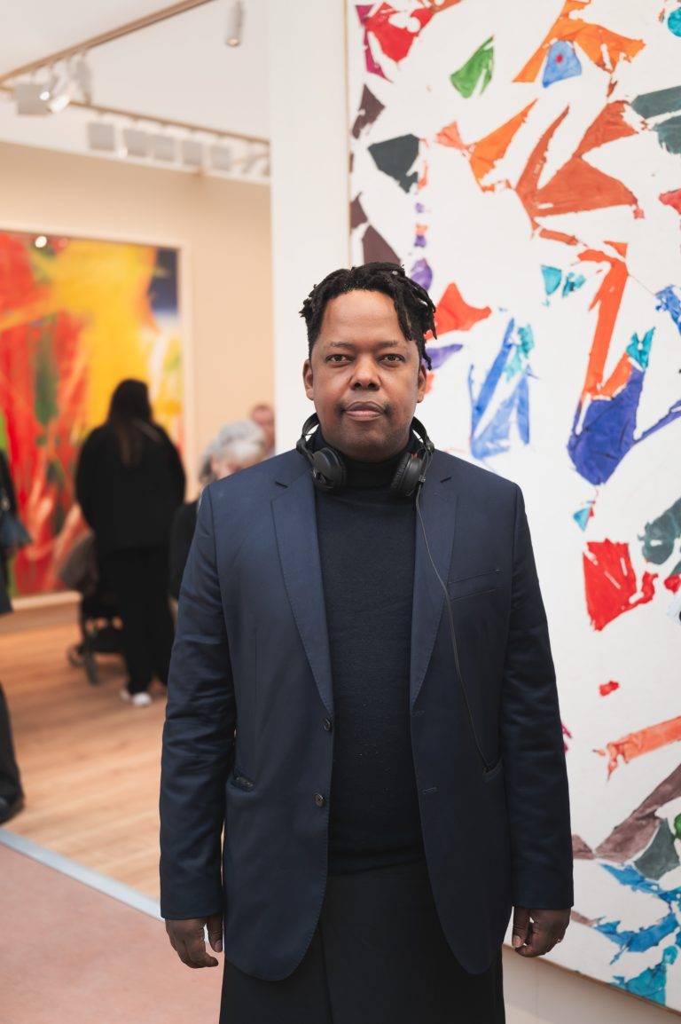  - Art Basel Paris inaugura un’edizione spettacolare al Grand Palais 