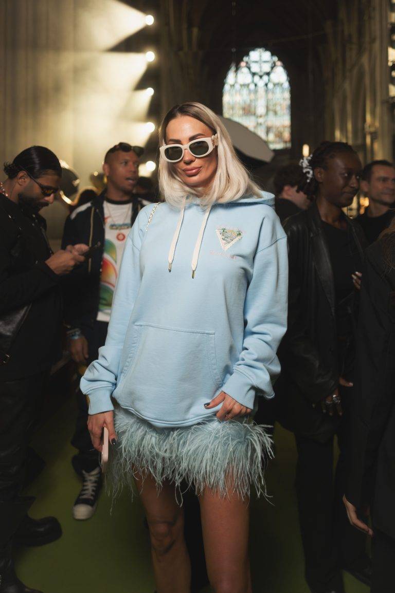  - Casablanca fusionne musique house et gospel dans un défilé haut en couleurs