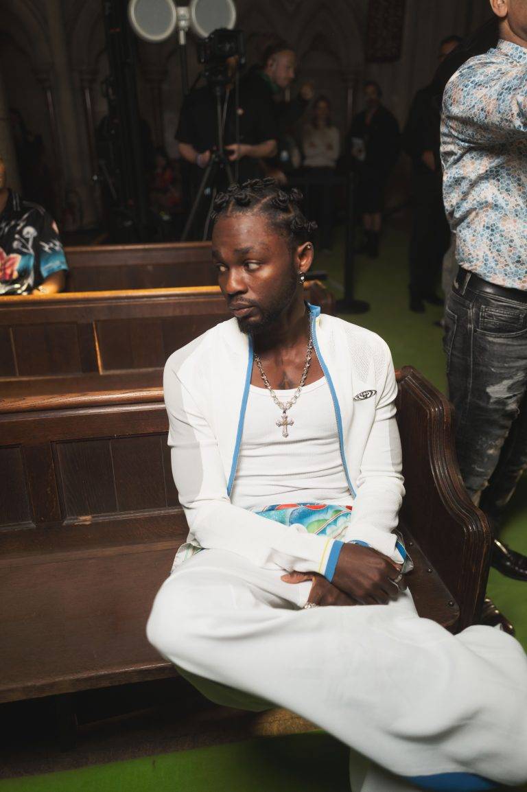  - Casablanca fusionne musique house et gospel dans un défilé haut en couleurs