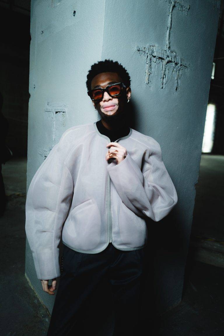  - La collection VETEMENTS SS26 prend Paris à contre-pied