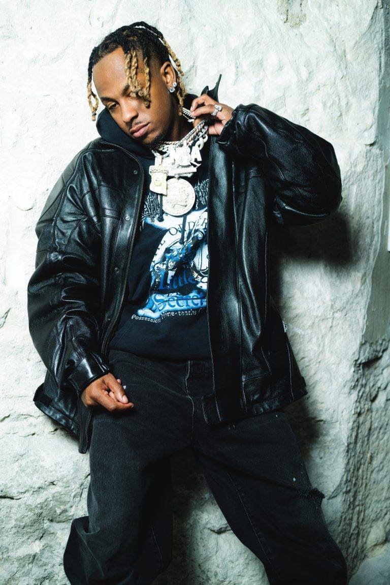  - La collection VETEMENTS SS26 prend Paris à contre-pied