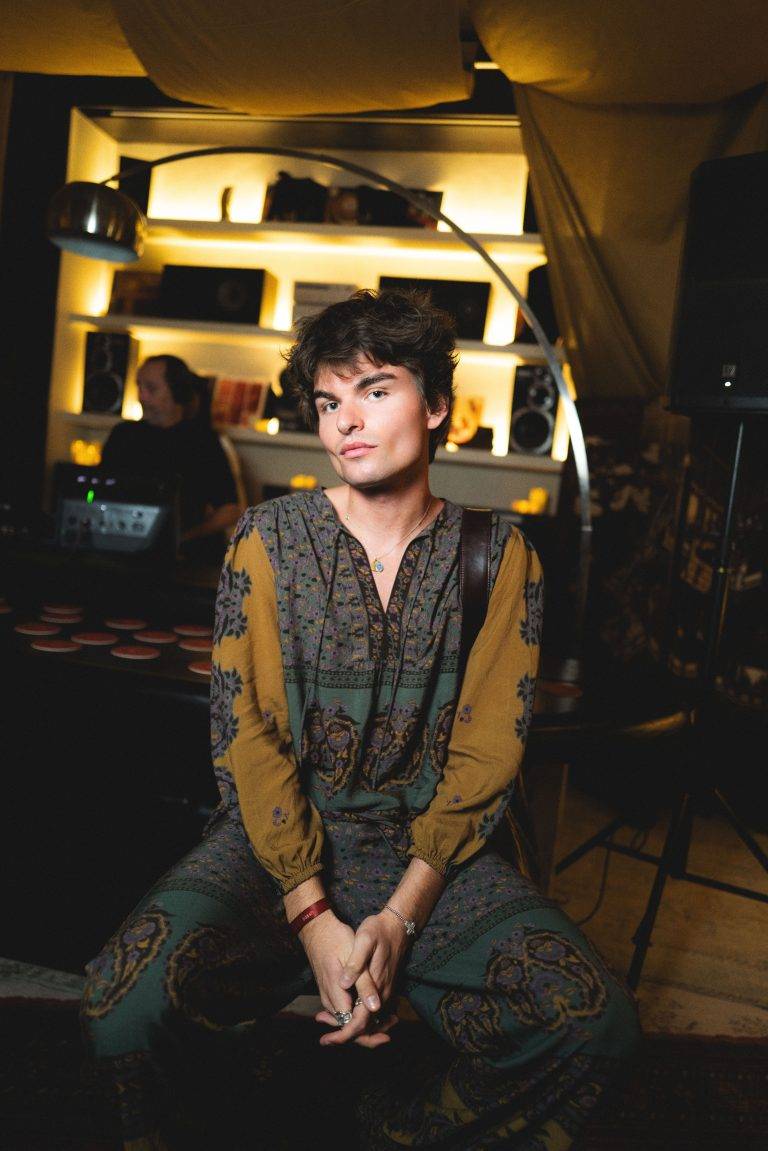  - ba&sh célèbre la Fashion week et ouvre son Studio 33