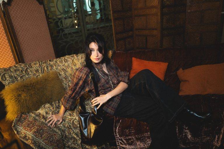  - ba&sh célèbre la Fashion week et ouvre son Studio 33