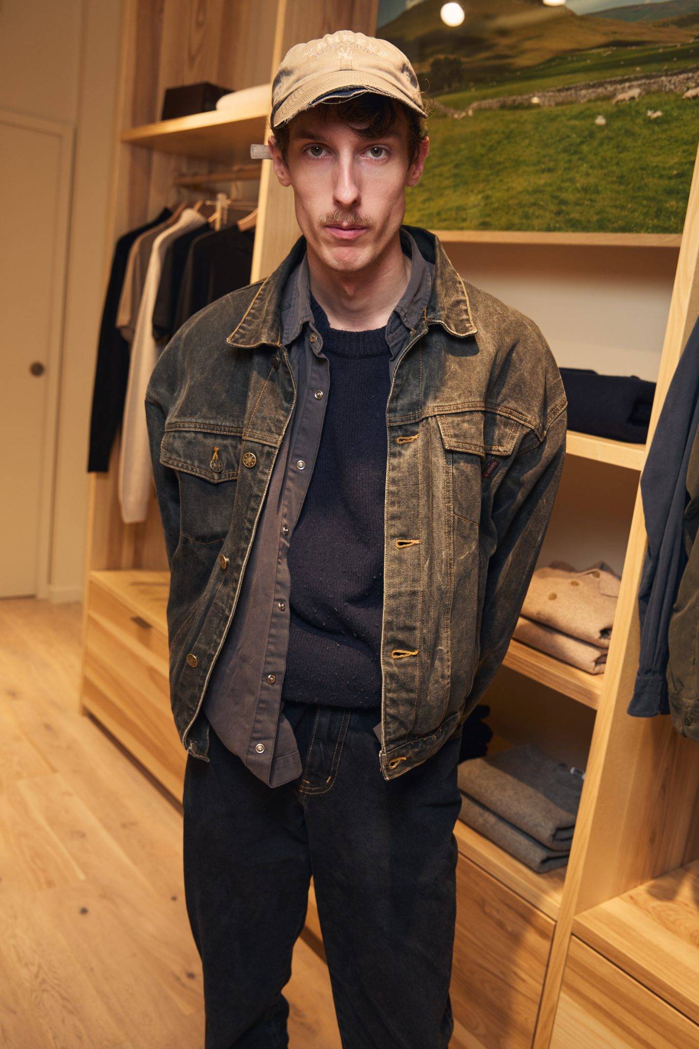  - La marque de luxe britannique Sunspel ouvre dans le Marais