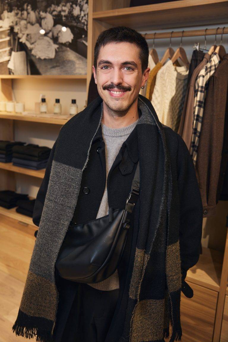  - La marque de luxe britannique Sunspel ouvre dans le Marais