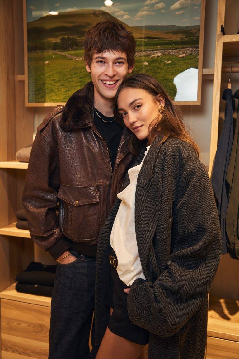  - La marque de luxe britannique Sunspel ouvre dans le Marais