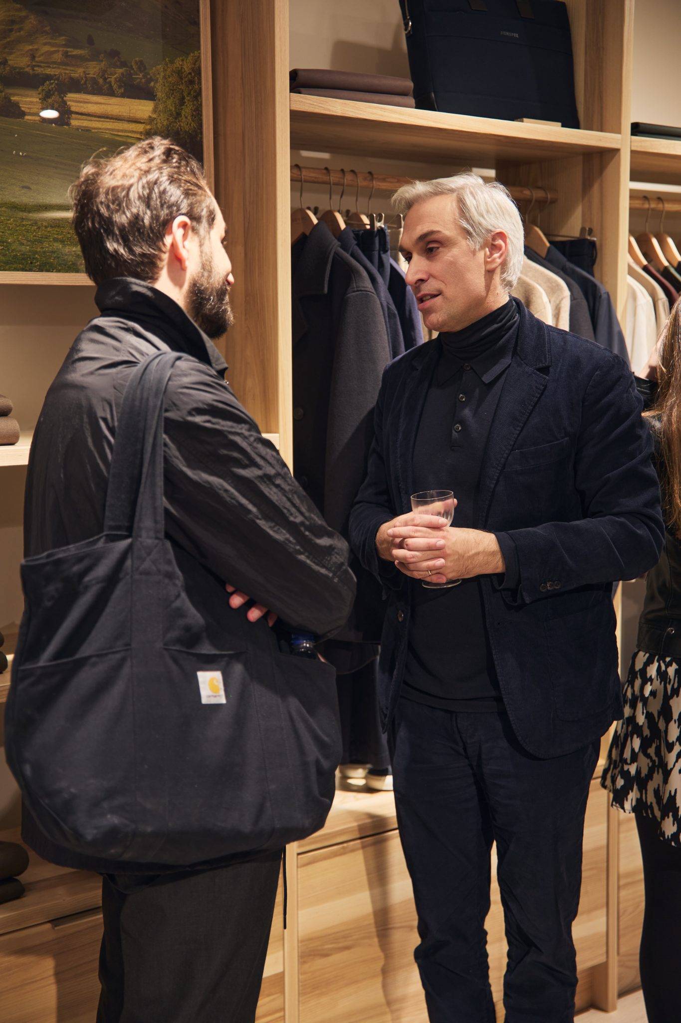  - La marque de luxe britannique Sunspel ouvre dans le Marais