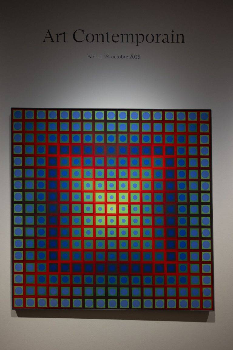 Christie’s Paris confie sa façade à l’artiste Stéphane Thidet