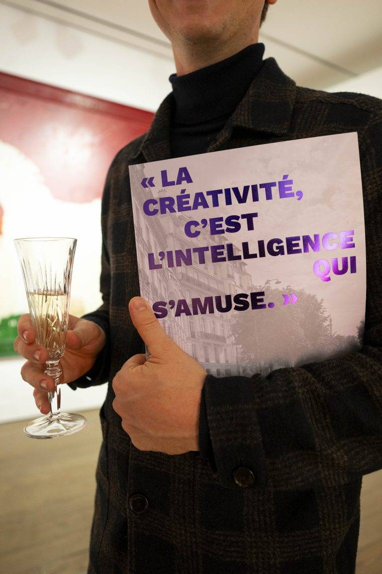 Christie’s Paris confie sa façade à l’artiste Stéphane Thidet