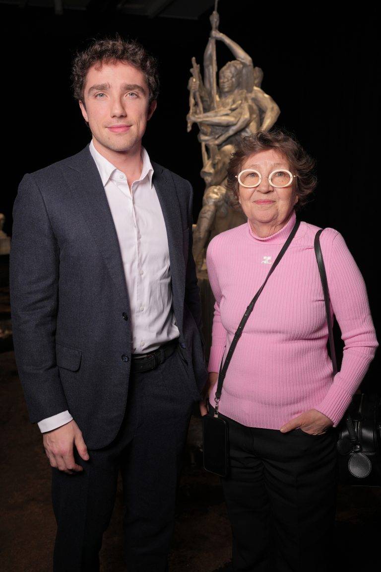  - Daniel Buren et Miles Greenberg mis en majesté par Reiffers Initiatives