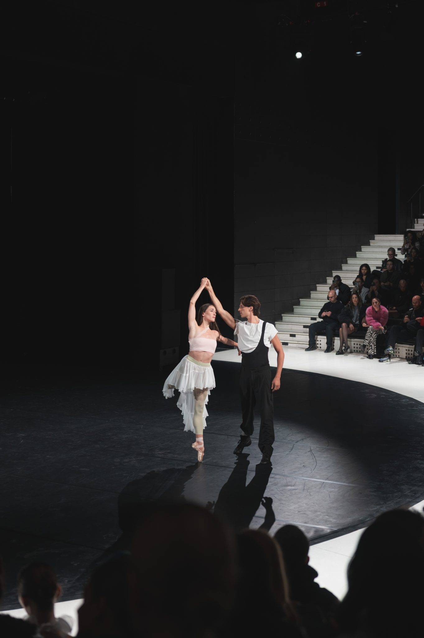  - Alice Vaillant fait danser la mode avec sa collection “Le Récital”