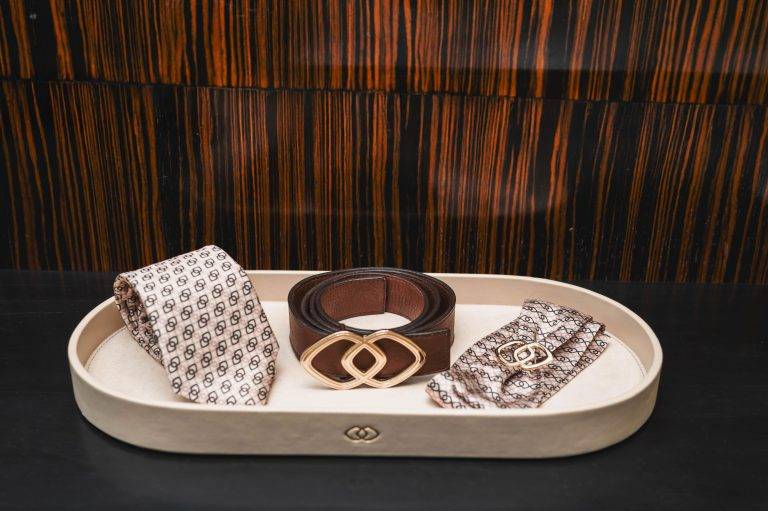 Cordelia de Castellane signe une nouvelle collection d’uniformes pour Sofitel