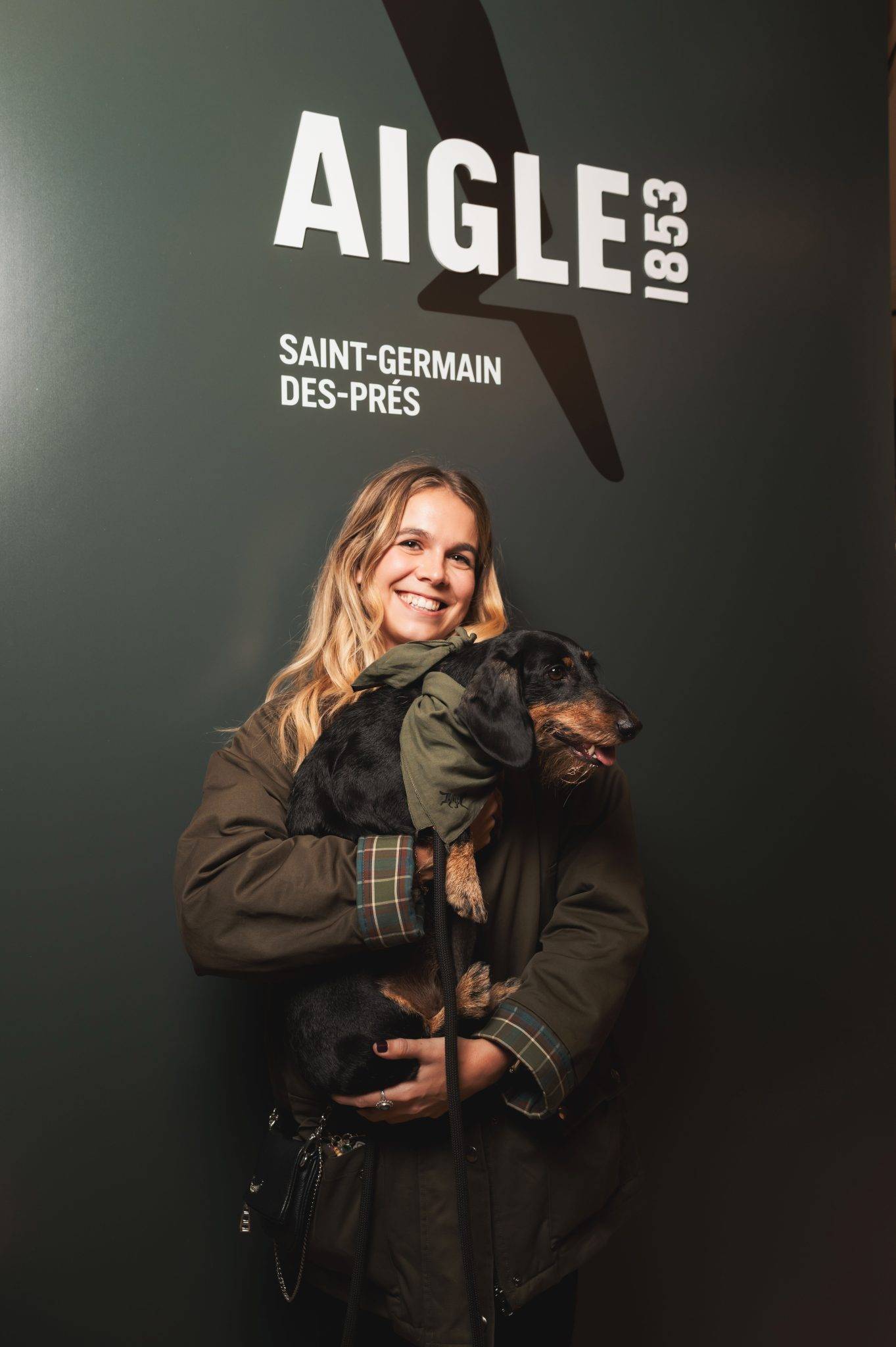  - Aigle dévoile sa collection chien dans sa boutique de Saint Germain des Prés rénovée