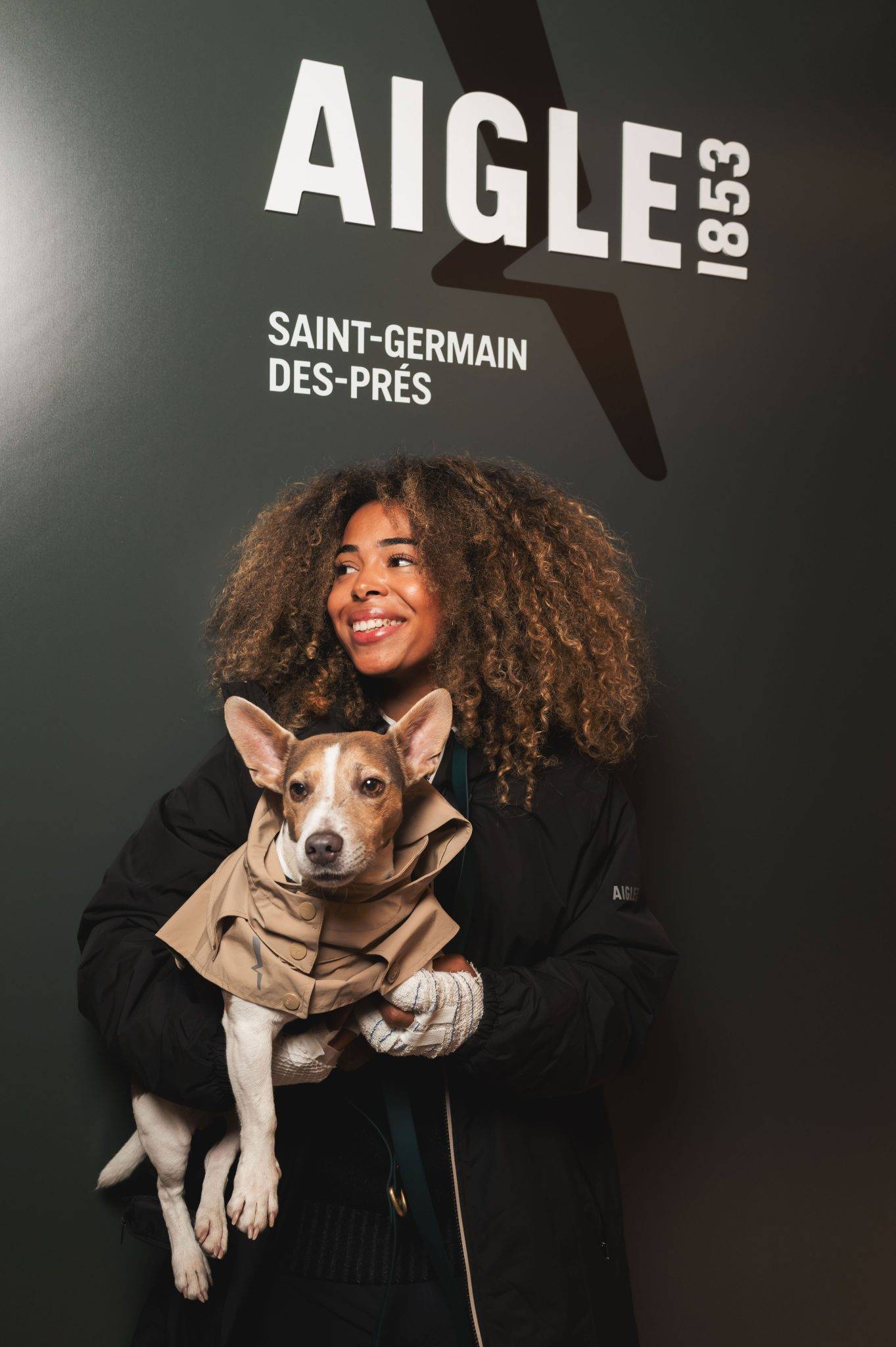  - Aigle dévoile sa collection chien dans sa boutique de Saint Germain des Prés rénovée