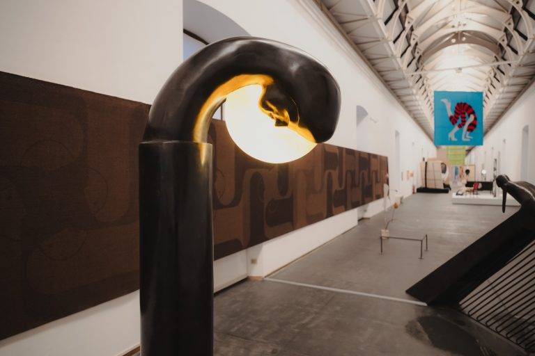 Domani torno: Enrico David riscrive se stesso al Castello di Rivoli