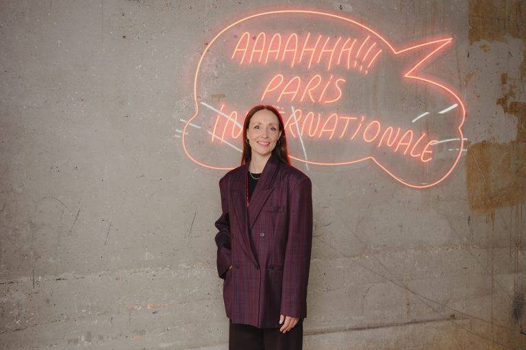  - Paris Internationale 2025: dieci anni di arte libera e senza gerarchie