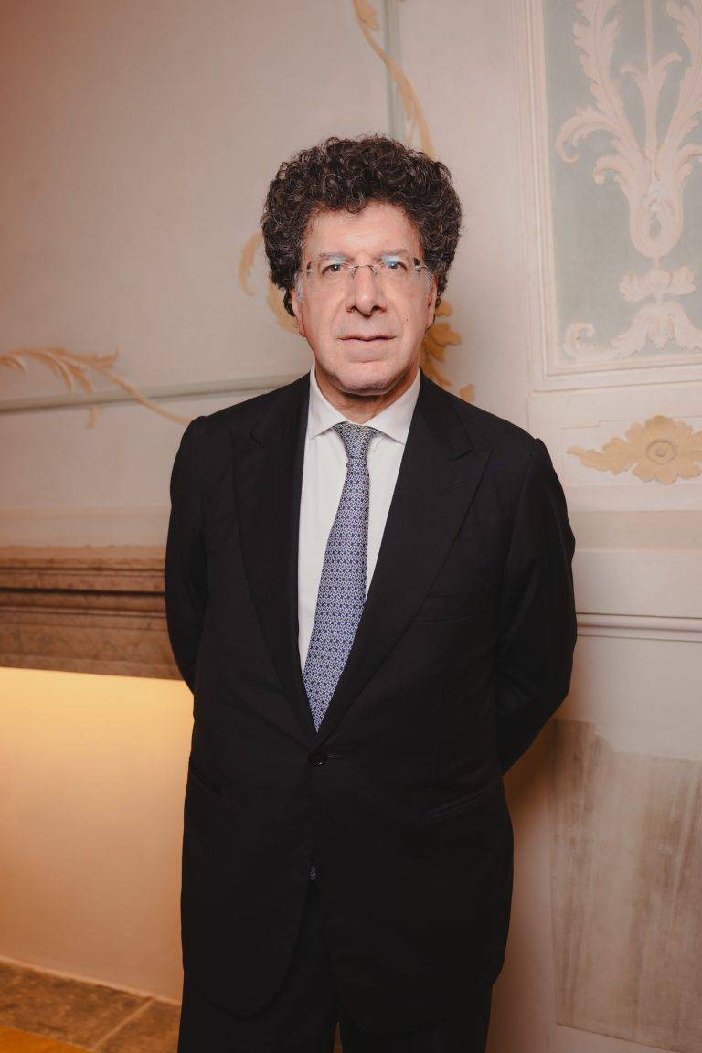  - A Venezia la Collezione Peggy Guggenheim celebra Fontana e le sue sublimi ceramiche