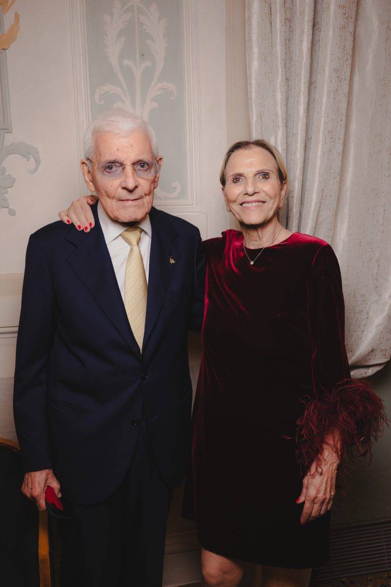  - A Venezia la Collezione Peggy Guggenheim celebra Fontana e le sue sublimi ceramiche