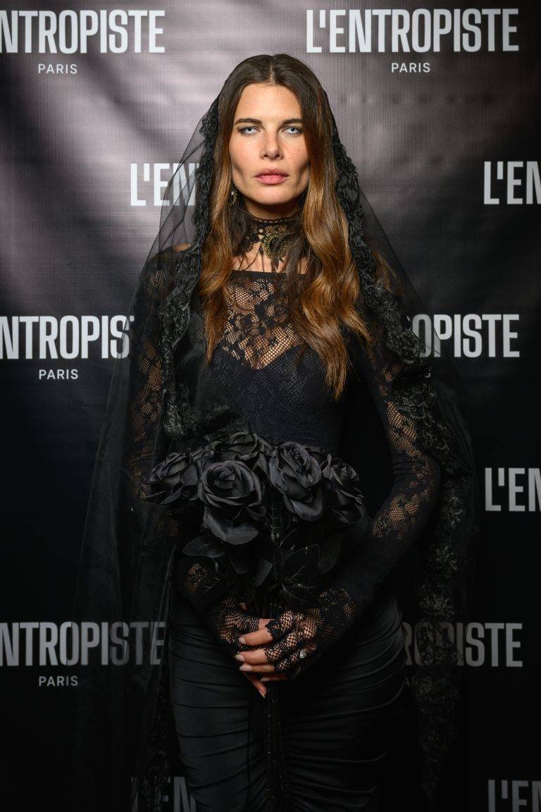  - L’Entropiste and Oniriq Magazine Reinvent Halloween with “Le Bal du Chaos”