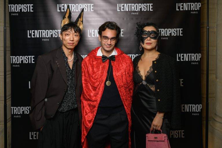  - L’Entropiste and Oniriq Magazine Reinvent Halloween with “Le Bal du Chaos”