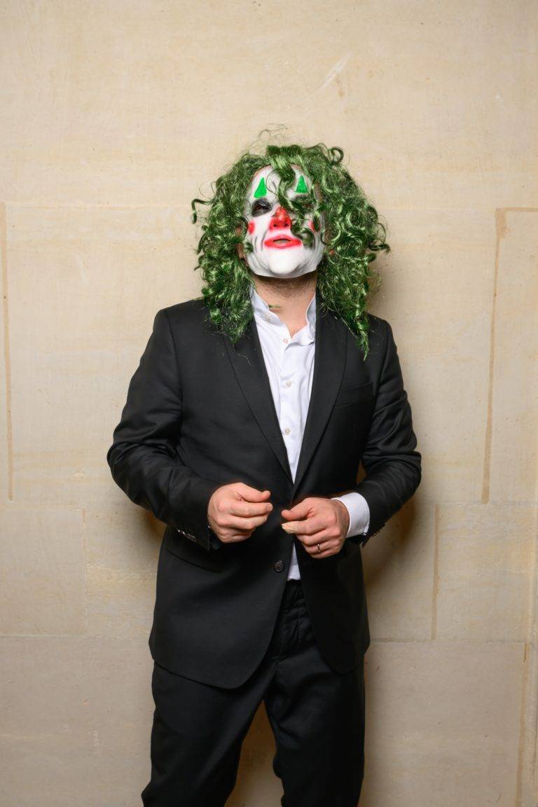  - L’Entropiste and Oniriq Magazine Reinvent Halloween with “Le Bal du Chaos”