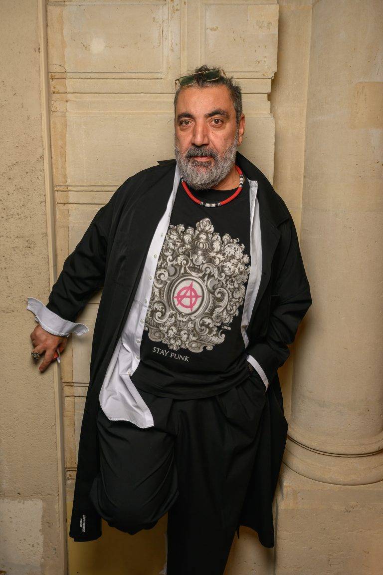  - L’Entropiste and Oniriq Magazine Reinvent Halloween with “Le Bal du Chaos”