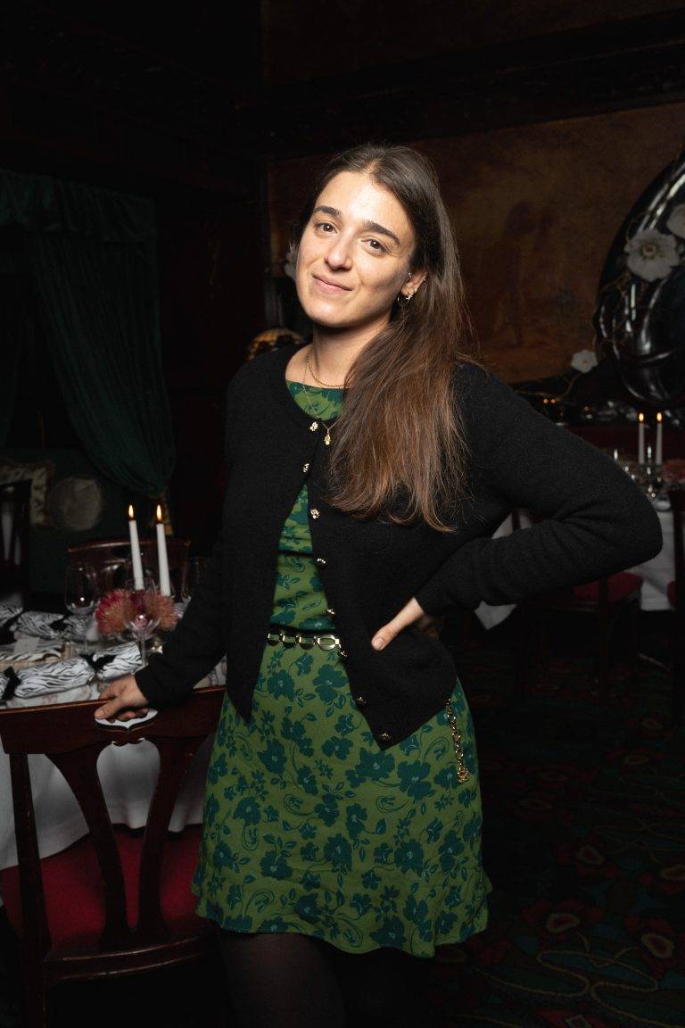  - Reformation célèbre l’ouverture de sa première boutique française chez Maxim’s