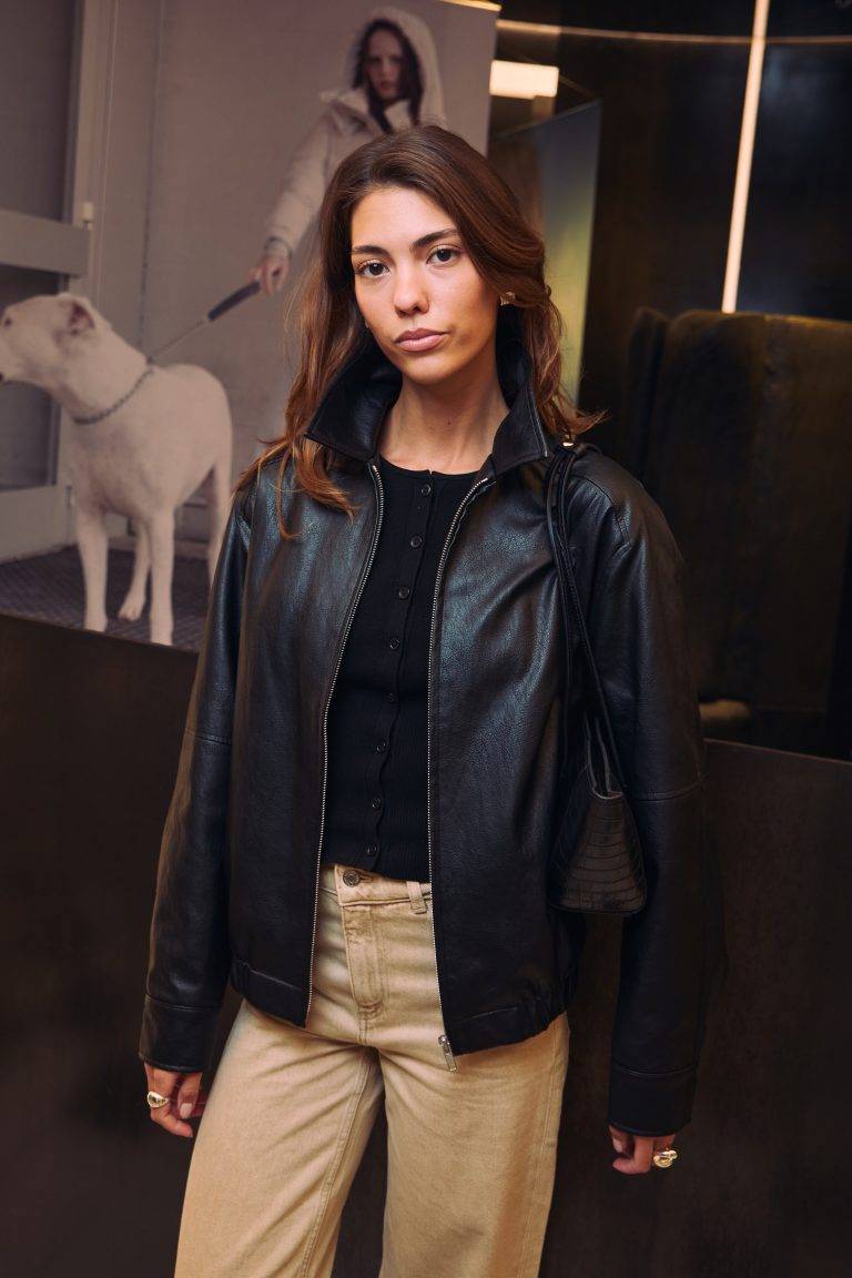  - Moncler et l’Ecal réchauffent les Champs Elysées à l’occasion de Paris Photo avec l’exposition Warmer Visions