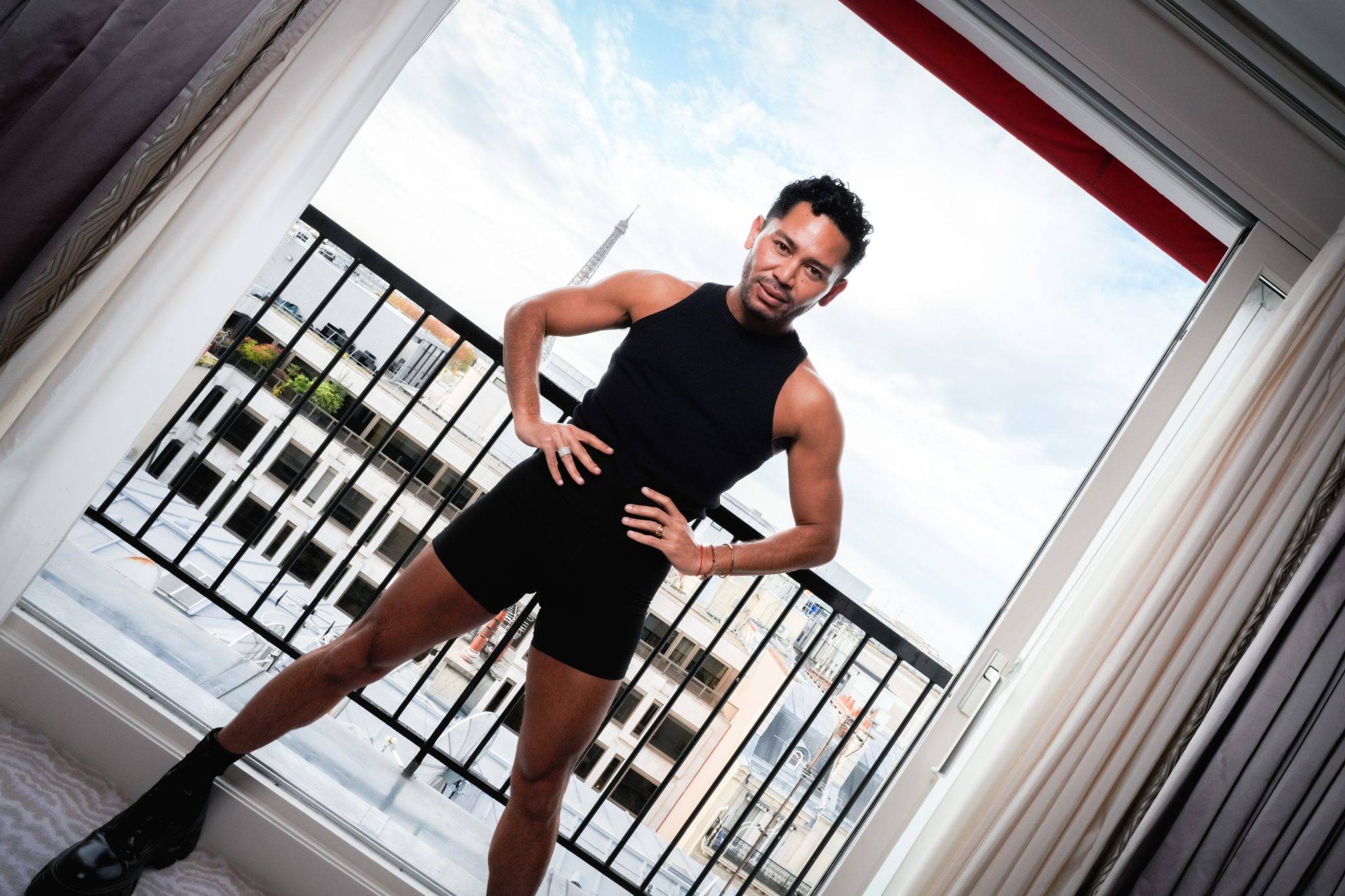  - Isaac Boots enflamme le Plaza Athénée avec son bootcamp parisien