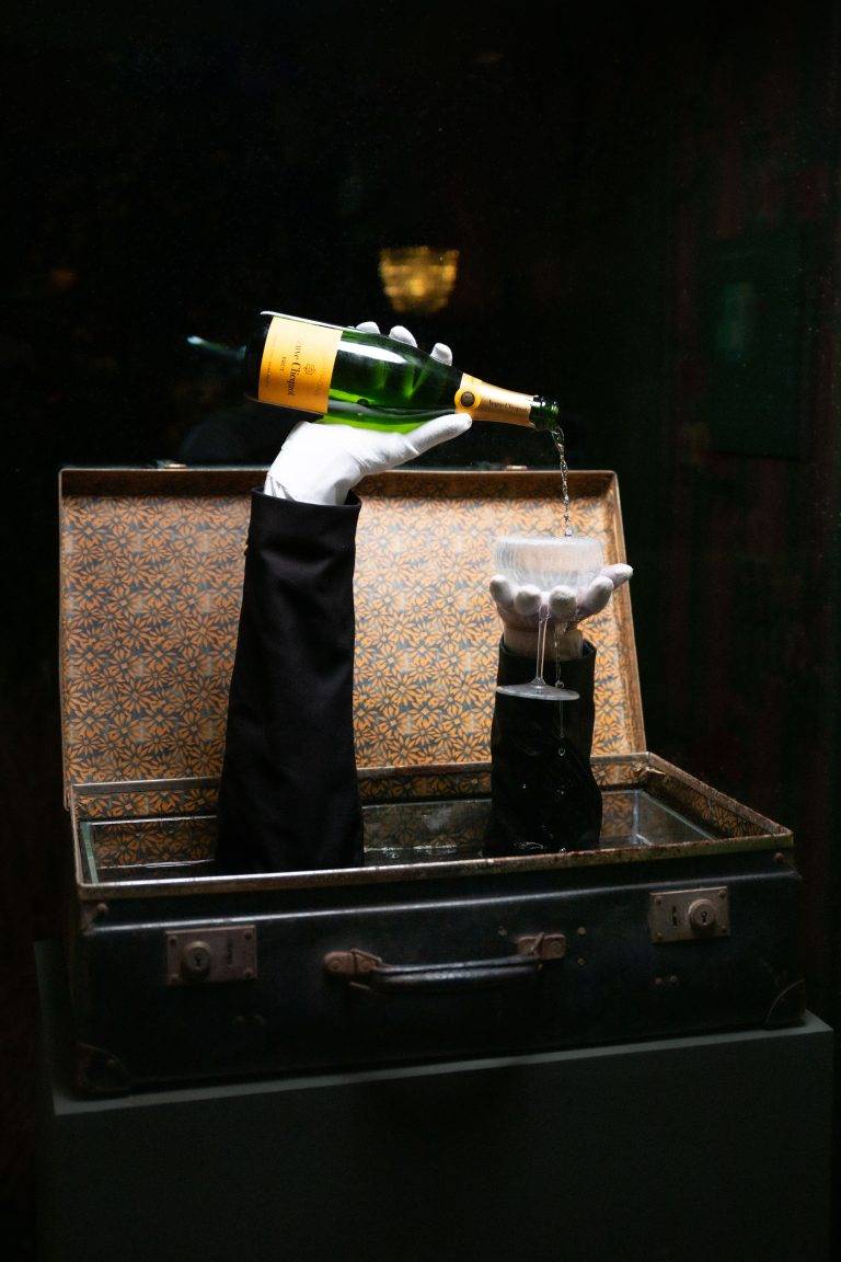 La Fantaisie Takes On a Magical Look for the Holiday Season