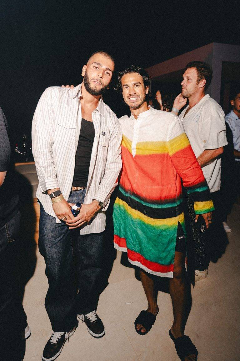  - Leon Starino Anderson célèbre son anniversaire à Ibiza avec John Dodelande