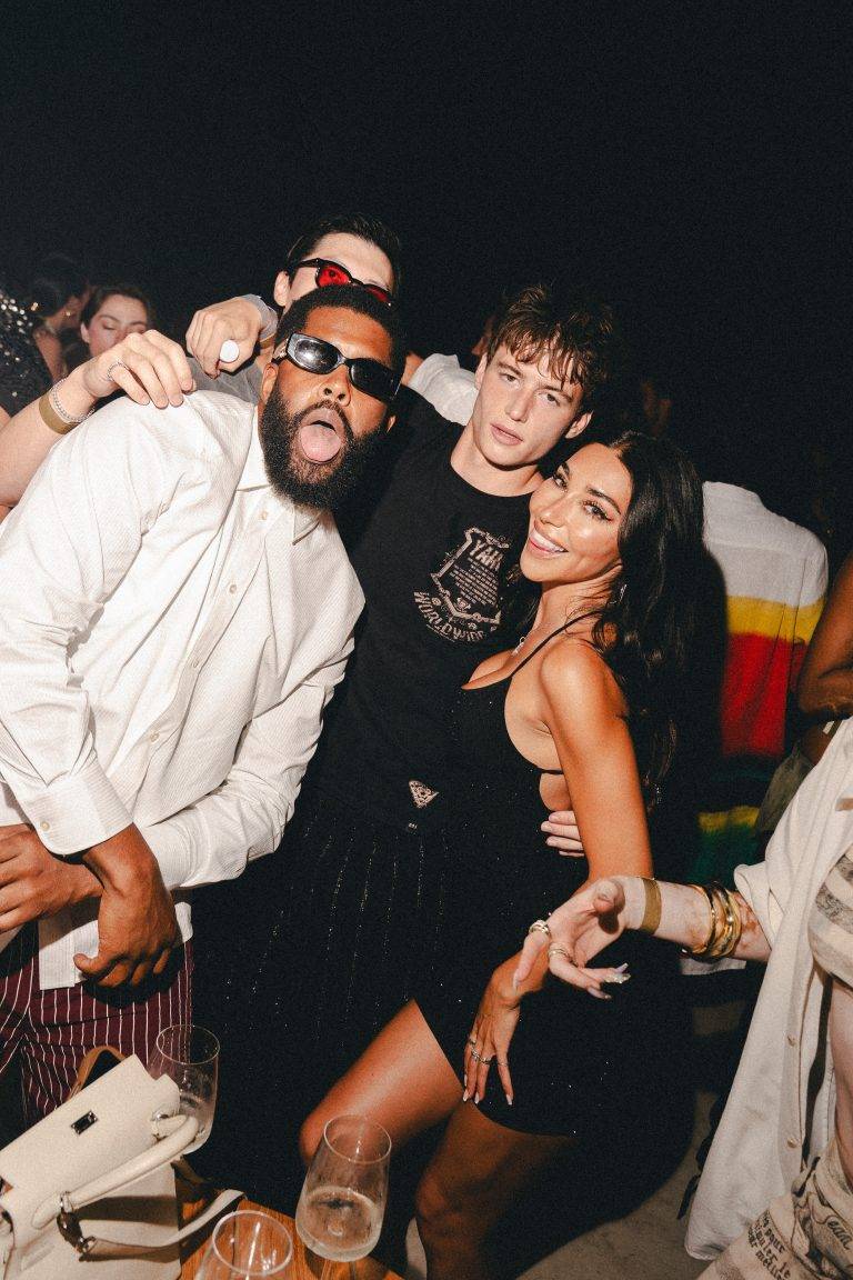  - Leon Starino Anderson célèbre son anniversaire à Ibiza avec John Dodelande