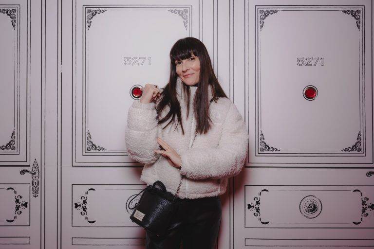  - Seletti ridisegna il Natale: tra pop visionario, icone kitsch e pura meraviglia