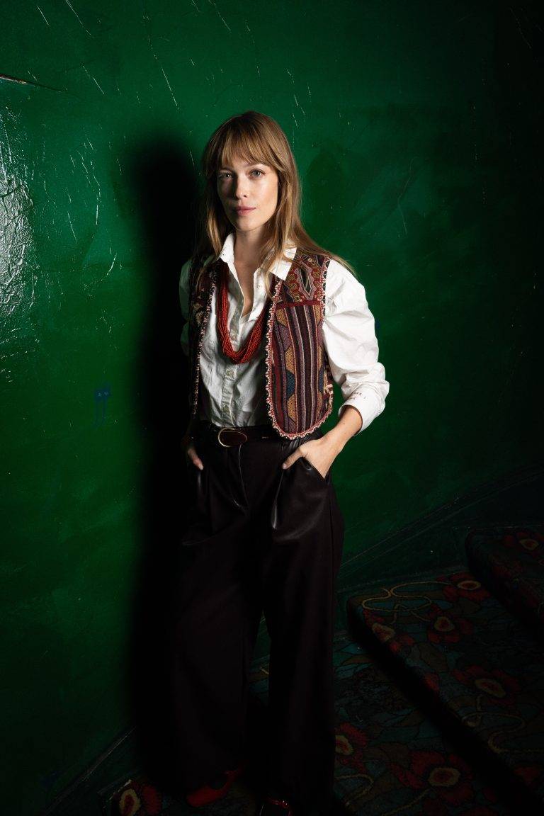  - ba&sh et Thomas Lélu célèbrent leur collaboration le temps d’une soirée chez Maxim’s