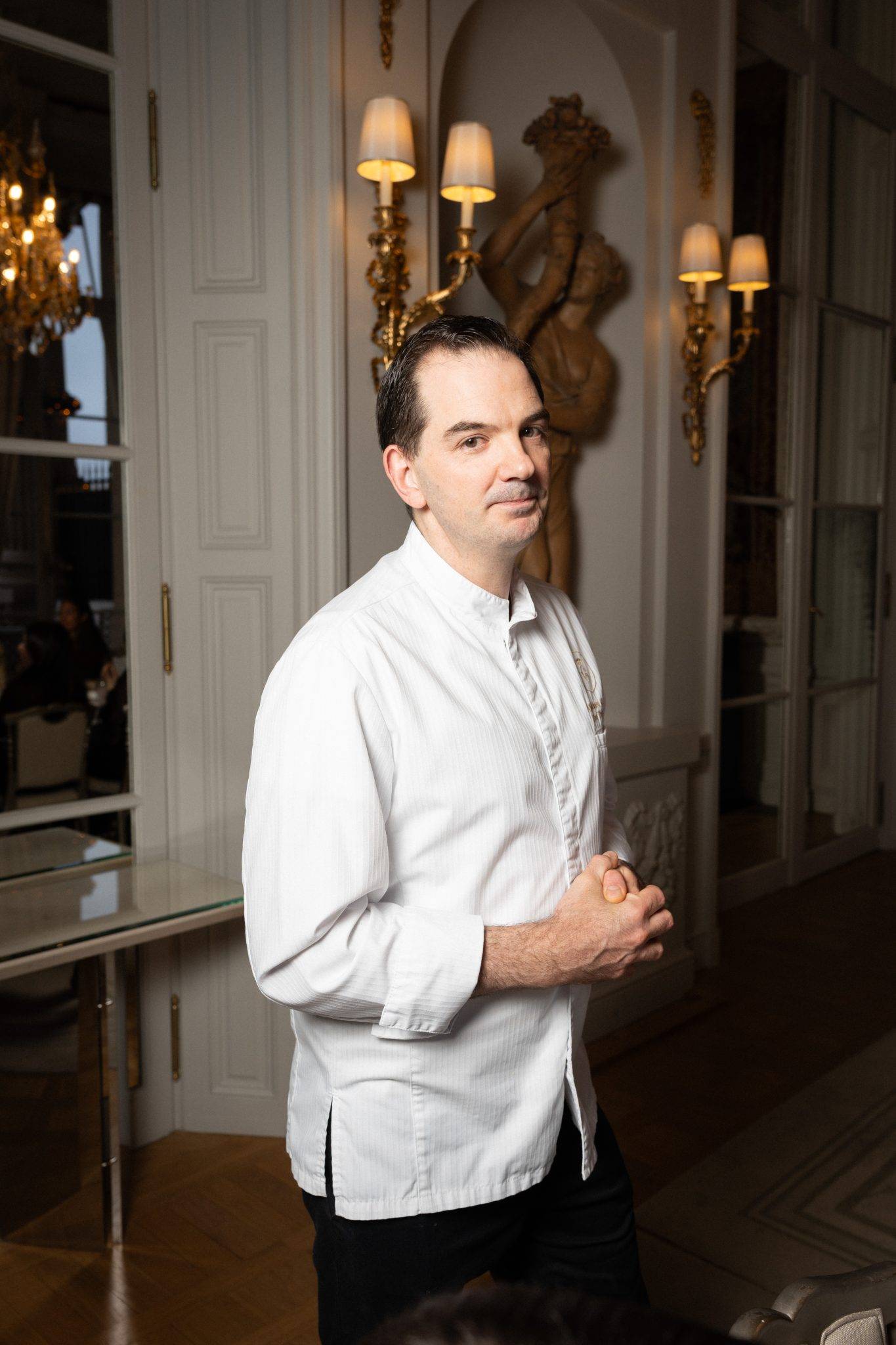  - Christofle Adds a Touch of Sparkle to Christmas at Le Crillon