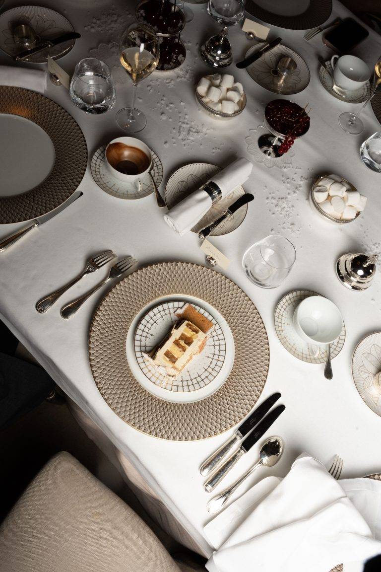 Christofle fait scintiller Noël au Crillon