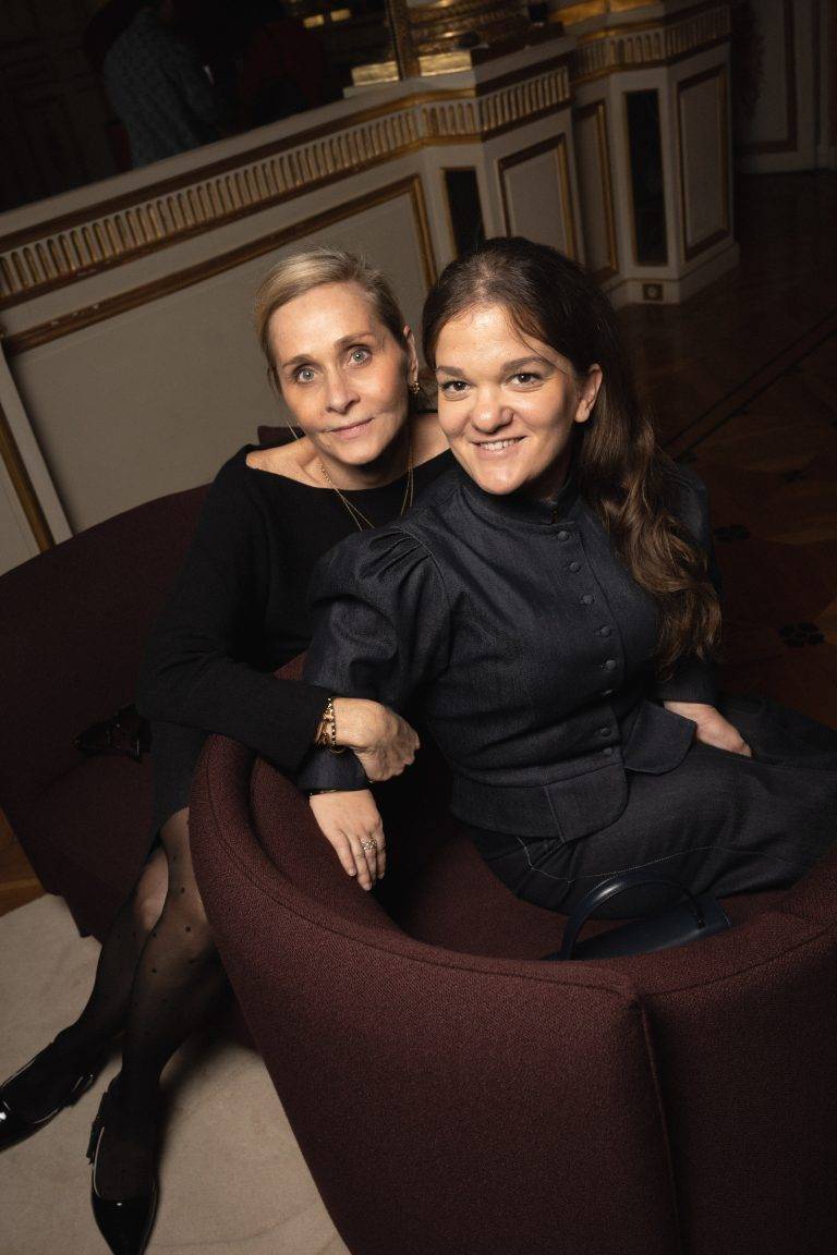  - Chaumet Lights Up Christmas at 12 Place Vendôme