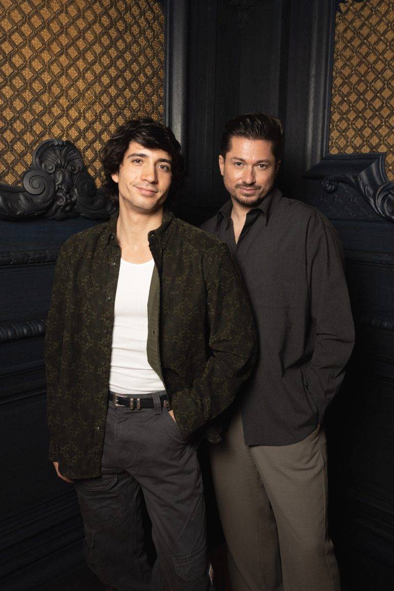  - Chaumet Lights Up Christmas at 12 Place Vendôme