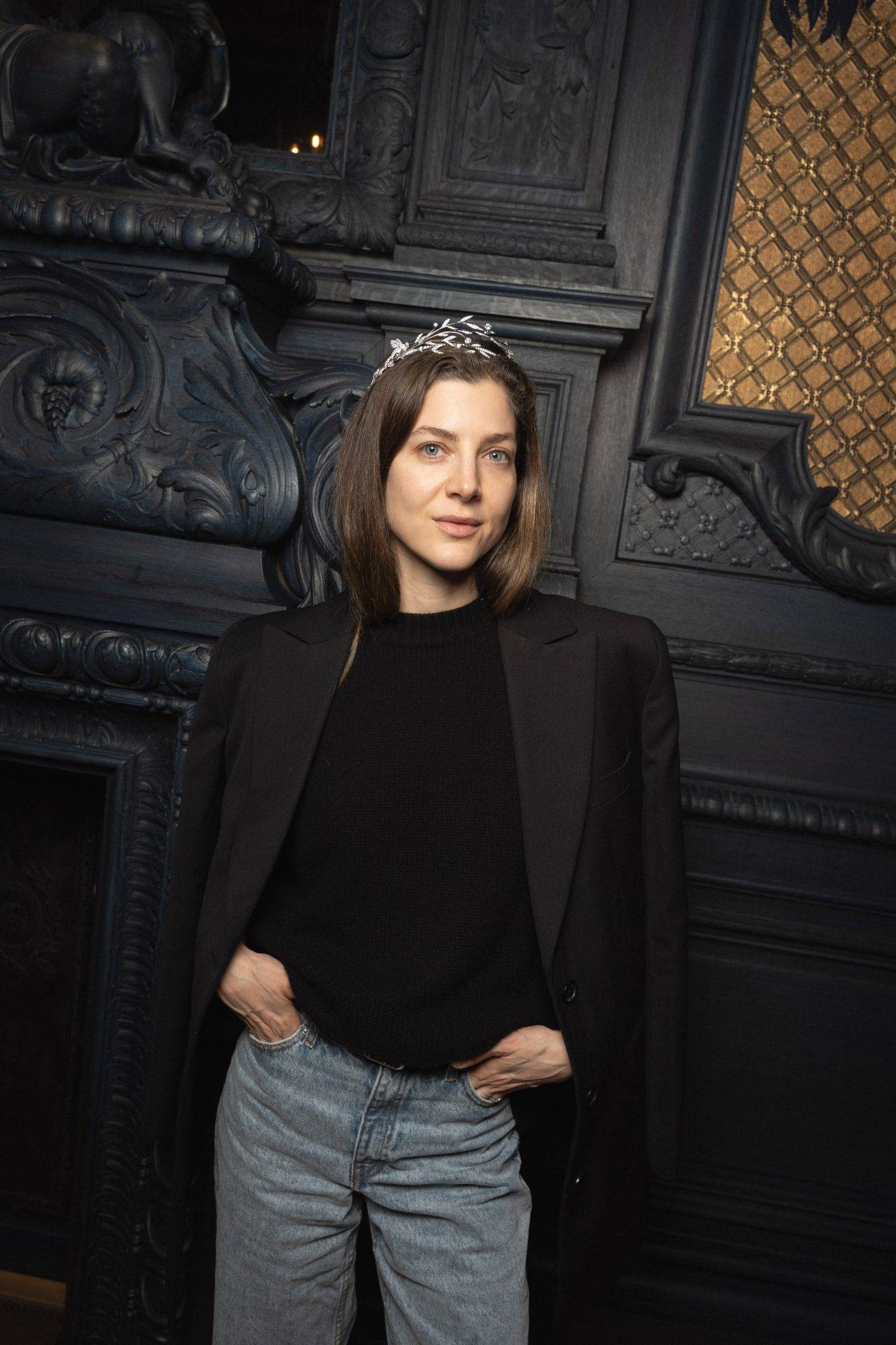  - Chaumet Lights Up Christmas at 12 Place Vendôme