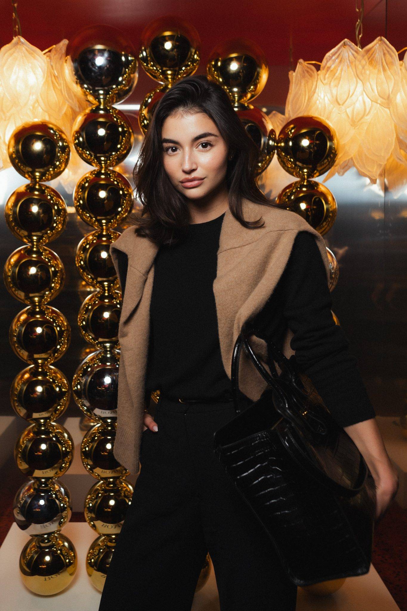  - Bompard Celebrates 40 Years of Elegance at the Mistinguett