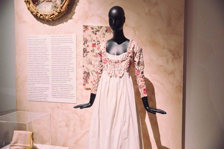 Les Manufactures nationales célèbrent le dialogue entre les textiles de France et d’Inde