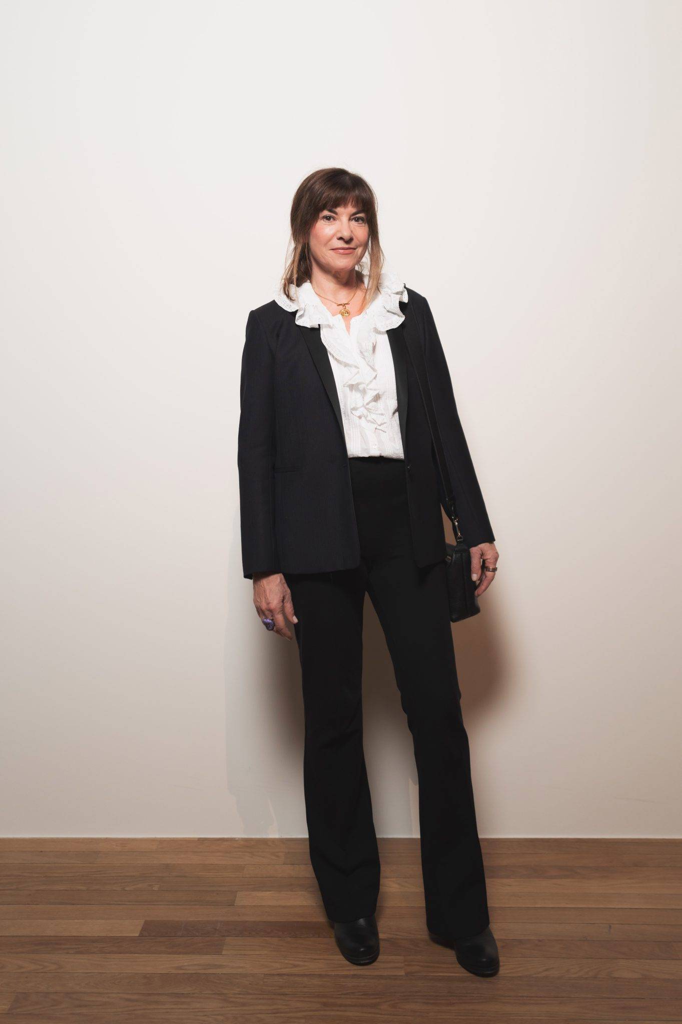  - Claire Tabouret révèle les futurs vitraux de Notre-Dame au Grand Palais à travers une exposition monumentale