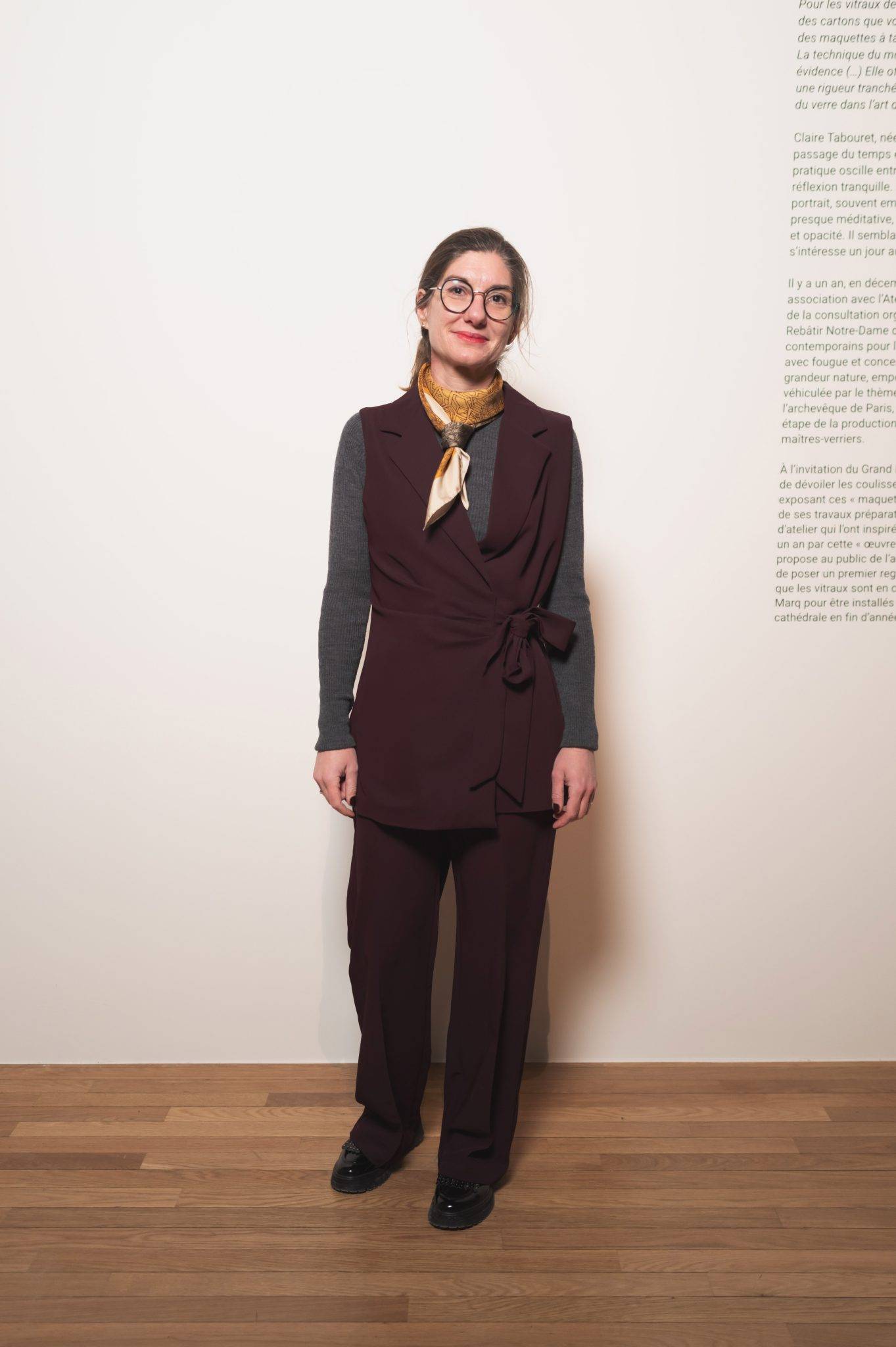  - Claire Tabouret révèle les futurs vitraux de Notre-Dame au Grand Palais à travers une exposition monumentale