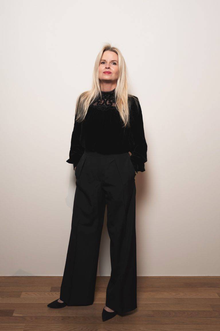  - Claire Tabouret Unveils the Future Stained-Glass Windows of Notre Dame with a Monumental Exhibition at the Grand Palais