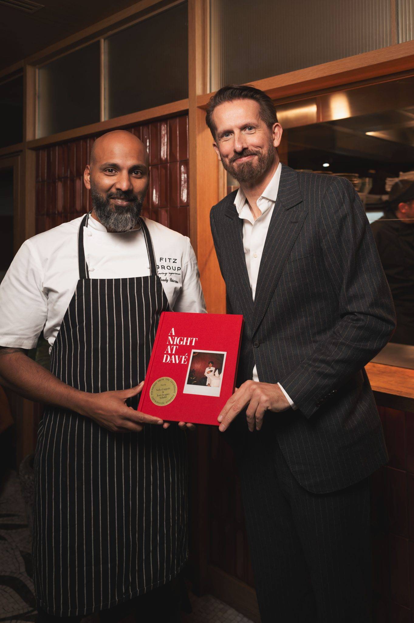  - Davé, figure mythique des nuits parisiennes, consacre le restaurant de Guillaume Bénard, Le Vesper à Paris